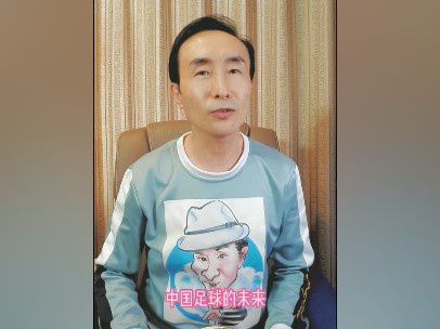 阿斯报称，巴萨医疗服务团队已经说服阿隆索接受手术治疗，他预计伤停两个月时间，目前球员正在等待确认手术日期。